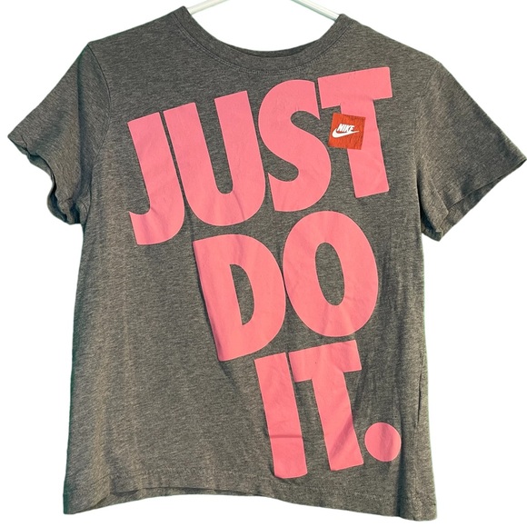 Youth Medium Nike “Just Do It” TShirt EUC - Picture 1 of 6